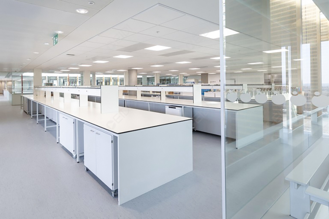 理化實驗室裝修方案哪里找？網(wǎng)上的信息可以參考嗎？
